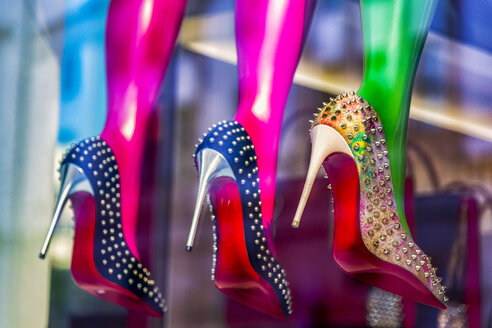 High Heels in window display - CSTF01620