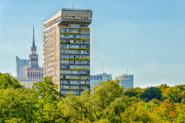 Polen, Warschau, Blick auf den Wohnturm - CSTF01624
