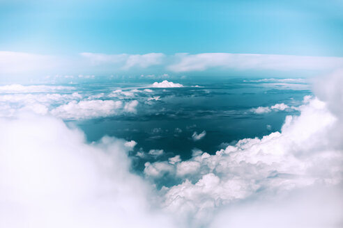 Spanien, Blick auf Wolken - WVF00901