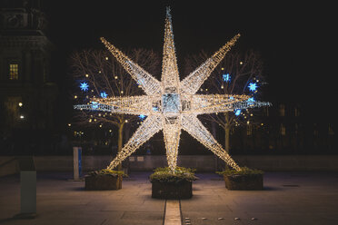 Germany, Berlin, Christmas decoration, Moravian star - ASCF00766