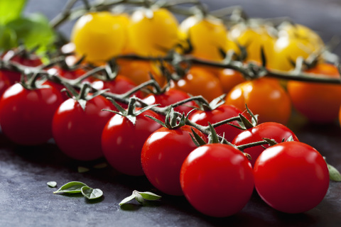 Kirschtomaten, Nahaufnahme, lizenzfreies Stockfoto