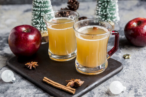 Apple punch, apple, cinnamon, star anise - SARF03488