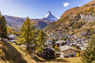 Schweiz, Wallis, Zermatt, Matterhorn, Stadtbild, Chalets, Ferienhäuser - WDF04352