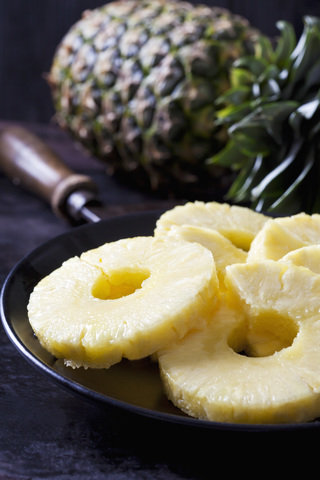 Ananas-Scheiben, lizenzfreies Stockfoto