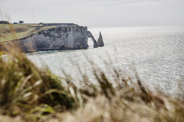 France, Normandy, Cote d'Albatre, rock coast of Etretat - JATF01009