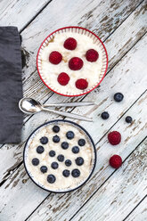 Pudding rice with blueberry and raspberry - SARF03491
