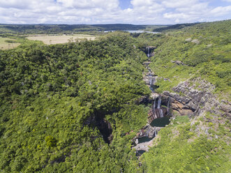 Mauritius, Tamarin River, Tamarind Falls und Tamarind Falls Reservoir, Luftaufnahme - FOF09813