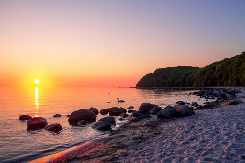 Germany, Mecklenburg-Western Pomerania, Baltic sea seaside resort Binz, beach at sunset - PUF01187