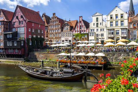 Deutschland, Niedersachsen, Lüneburg, Altstadt, Hafen, Stintmarkt, lizenzfreies Stockfoto