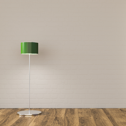 Stehlampe in spärlichem Raum, 3d-Rendering, lizenzfreies Stockfoto