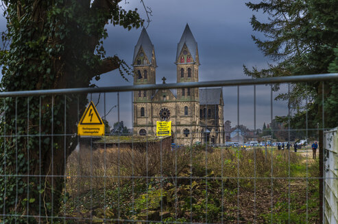 Germany, North Rhine-Westphalia, Immerath, Immerath Cathedral, day before demolition - FRF00632