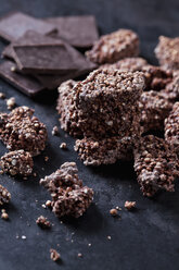 Amaranth-Quinoa-Kekse mit Zartbitterschokolade, Nahaufnahme - CSF28859