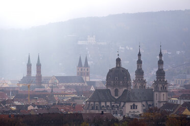 Germany, Bavaria, Wuerzburg, city view in winter - NDF00742