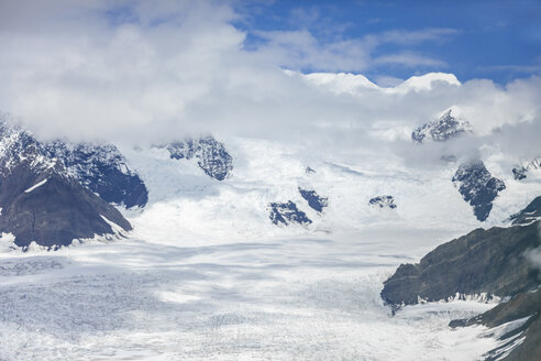 USA, Alaska, Luftaufnahme von Ruth Glacier und Denali - MMAF00279