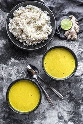 Curcuma coco soup, rice, bowl, ginger and lime - SARF03537