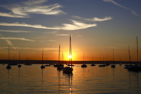 Deutschland, Bayern, Ammersee bei Sonnenuntergang, lizenzfreies Stockfoto