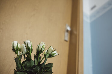 White farewell flowers at apartment door of deceased neighbour - JSCF00059