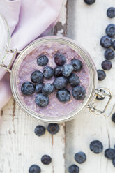 Overnight oats with blueberries in jar - LVF06715