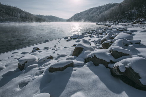 Russland, Oblast Amur, Fluss Bureya im Winter - VPIF00314