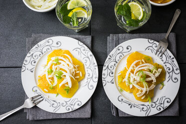 Salat mit Orangen, Pinienkernen und Fenchel - GIOF03863