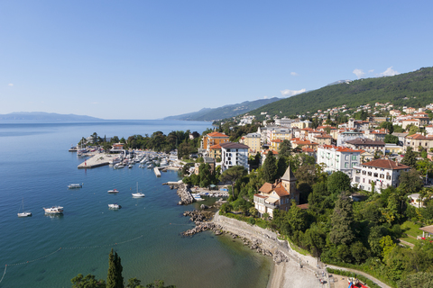 Kroatien, Istrien, Adria, Kvarner-Bucht, Opatija, lizenzfreies Stockfoto