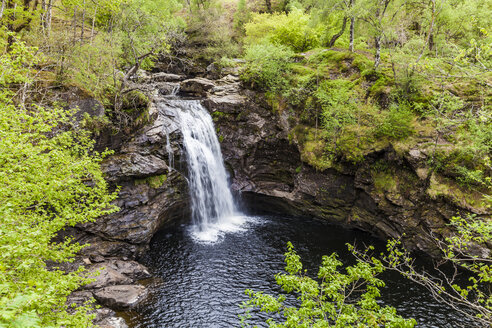 Vereinigtes Königreich, Schottland, Highlands, Wasserfall - WDF04448