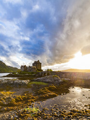 Vereinigtes Königreich, Schottland, Loch Duich, Eilean Donan Castle - WDF04457