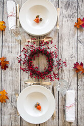 Autumnal laid table - LVF06738