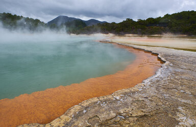 Neuseeland, Nordinsel, Wai-O-Tapu, Champagne Pool - MRF01819