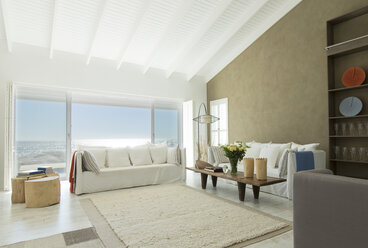 Luxury living room - CAIF03675