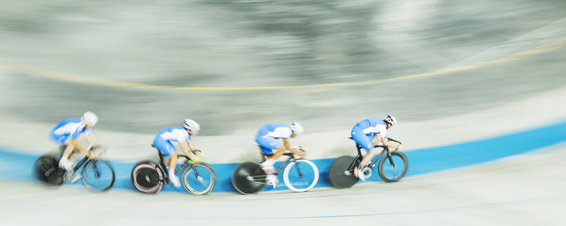 Bahnradsport-Teamrennen im Velodrom - CAIF03763