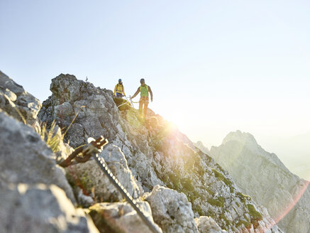 Austria, Tyrol, Innsbruck, mountaineer at Nordkette via ferrata - CVF00239