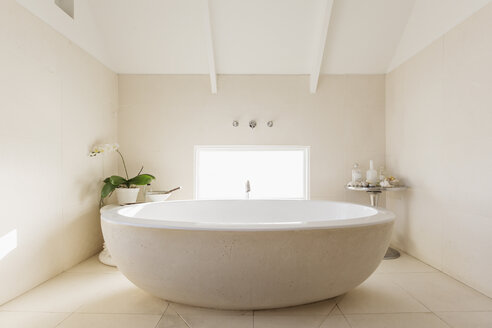 Runde moderne weiße Luxus-Badewanne - HOXF01358