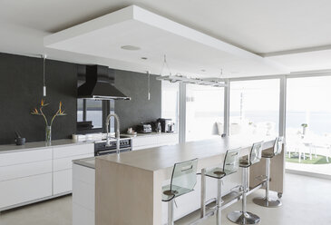 Modern luxury home showcase interior kitchen - HOXF02135