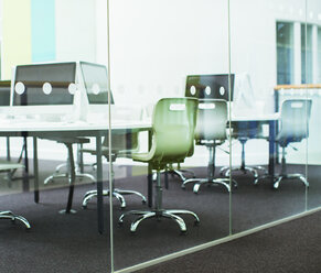 Empty classroom with modern glass walls - CAIF07709