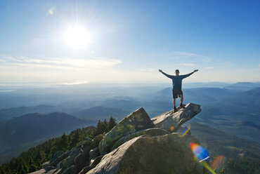 Man standing on mountain against sky - CAVF01764