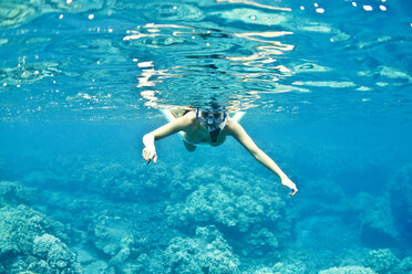 Woman snorkeling undersea - CAVF01932