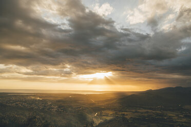 Kuba, Trinidad, Sonnenuntergang - GUSF00538