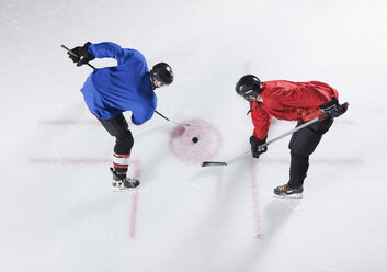 Hockey opponents in opening face off - CAIF11167