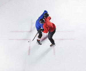 Overhead view hockey opponents colliding - CAIF11173