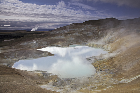 Mineralbecken, Krafla, Myvatn, Island, lizenzfreies Stockfoto