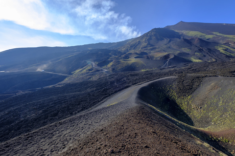 Italien, Sizilien, Ätna, Vulkankrater, Lavafelder, lizenzfreies Stockfoto