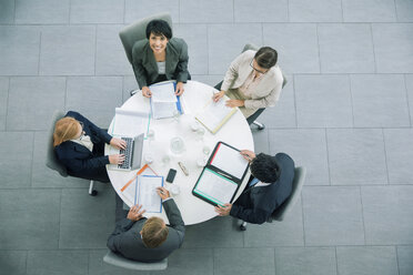 Business people having meeting at table - CAIF15792