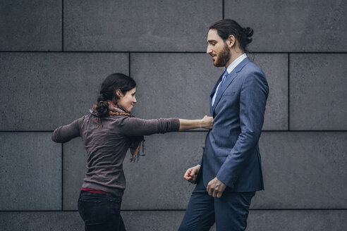 Businessman and woman fighting - JSCF00099