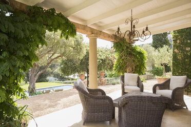 Luxury patio - CAIF17833
