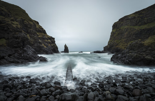 Vereinigtes Königreich, Nordirland, Küste am Giant's Causeway - STCF00410