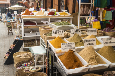 Morocco, Marrakesh, Medina, bazar - TAMF00959