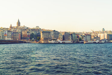 Türkei, Istanbul, Beyoglu, Goldenes Horn - TAMF00968