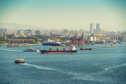 Türkei, Istanbul, Containerhafen - TAMF00973