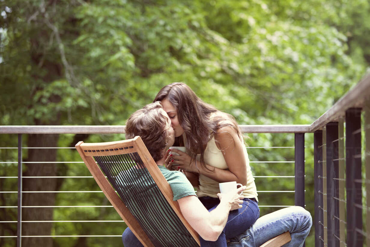 Young Couple Hugging And Kissing Picture And HD Photos | Free Download On  Lovepik